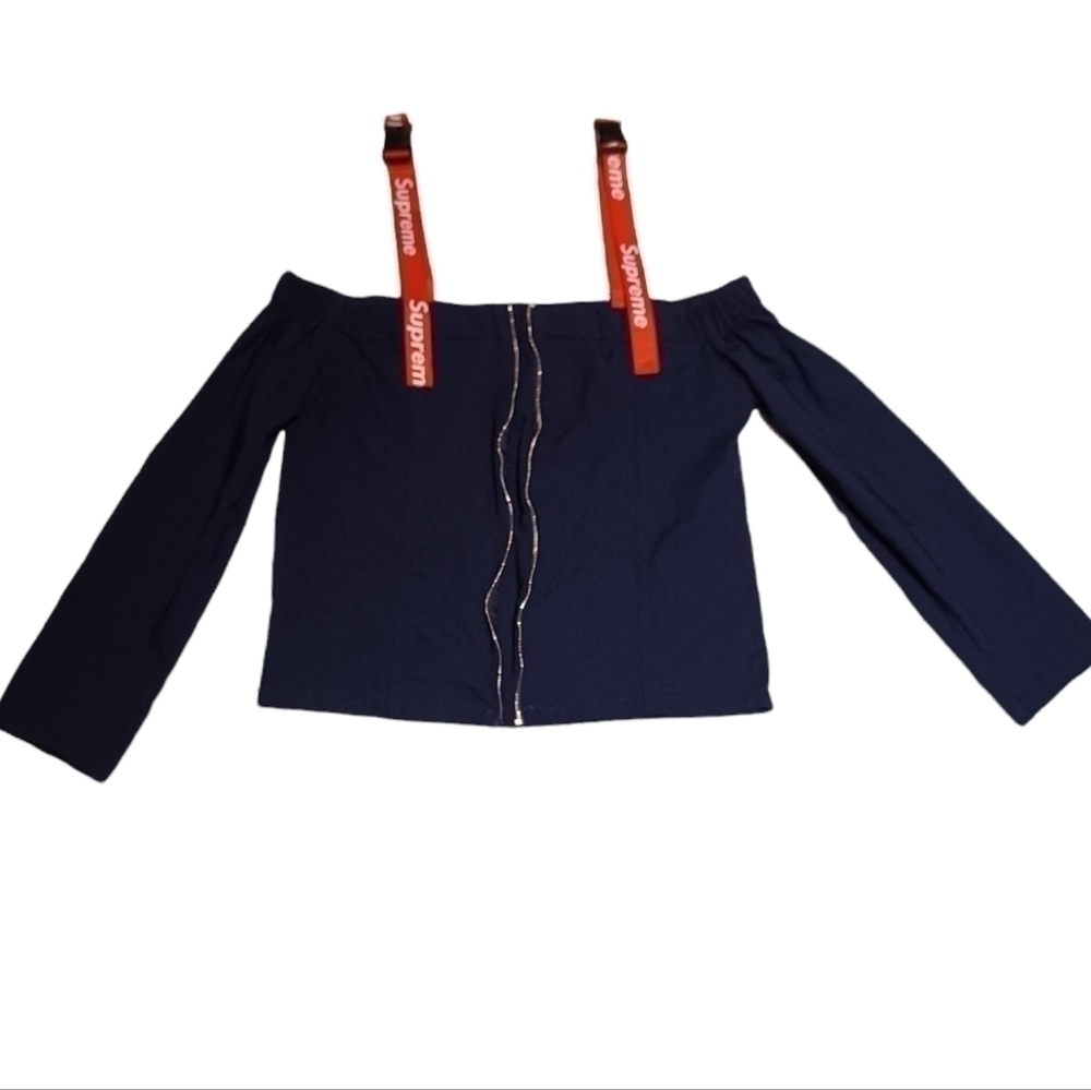 FIVE Berry shoulder clrop top long sleeve